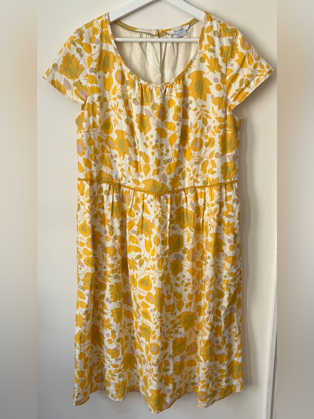 Boden • 14L • 100% Linen Yellow Floral Print Short Sleeve Dress